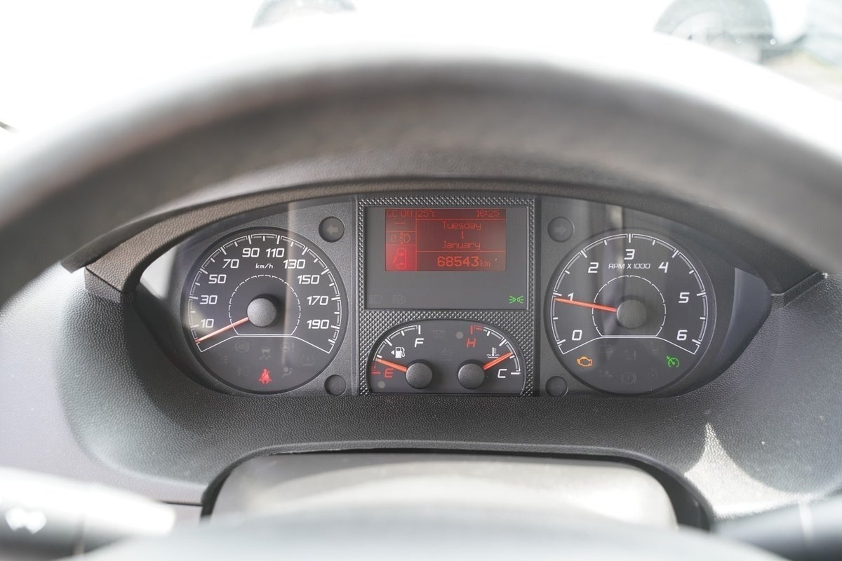 Billede af Peugeot Boxer 335 2,2 BlueHDi 165 L3H2 Premium