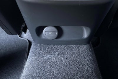 Volvo XC40 P6 ReCharge Core