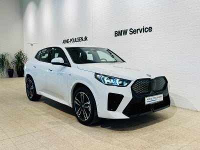 BMW iX2  eDrive20 M-Sport 5d