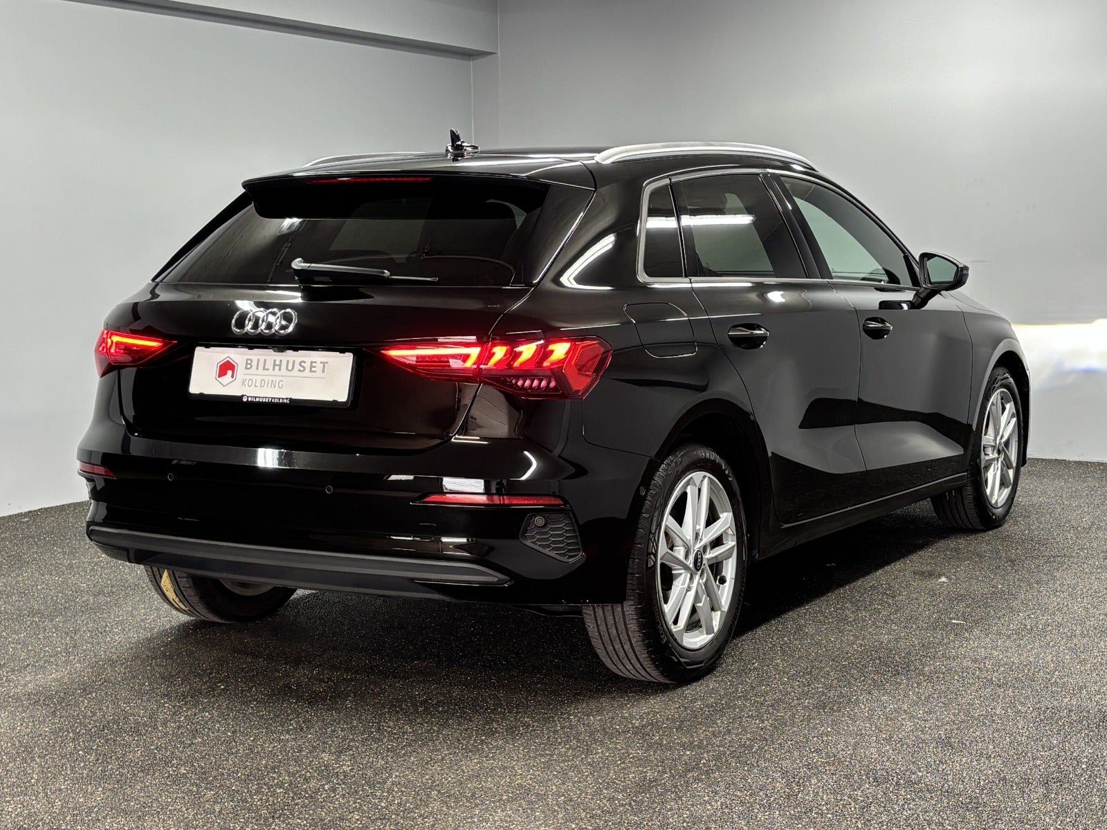 Billede af Audi A3 40 TFSi e Advanced Sportback S-tr.
