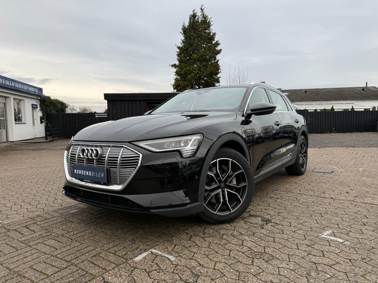 Audi e-tron quattro