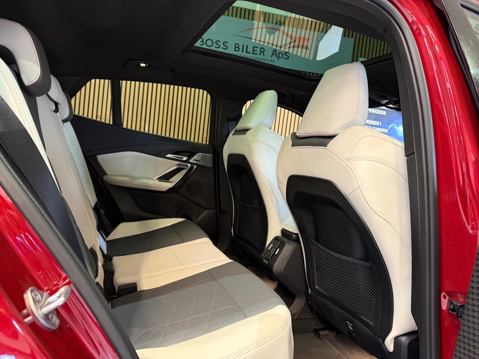 Billede af BMW iX2  xDrive30 Fully Charged M-Sport