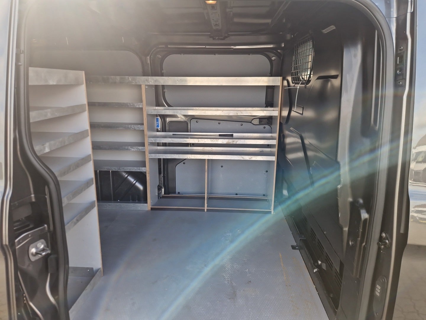 Billede af Ford Transit Custom 300L 2,0 TDCi 130 Trend aut.