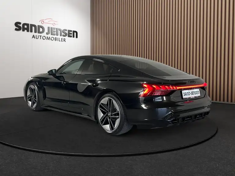 Audi e-tron GT quattro