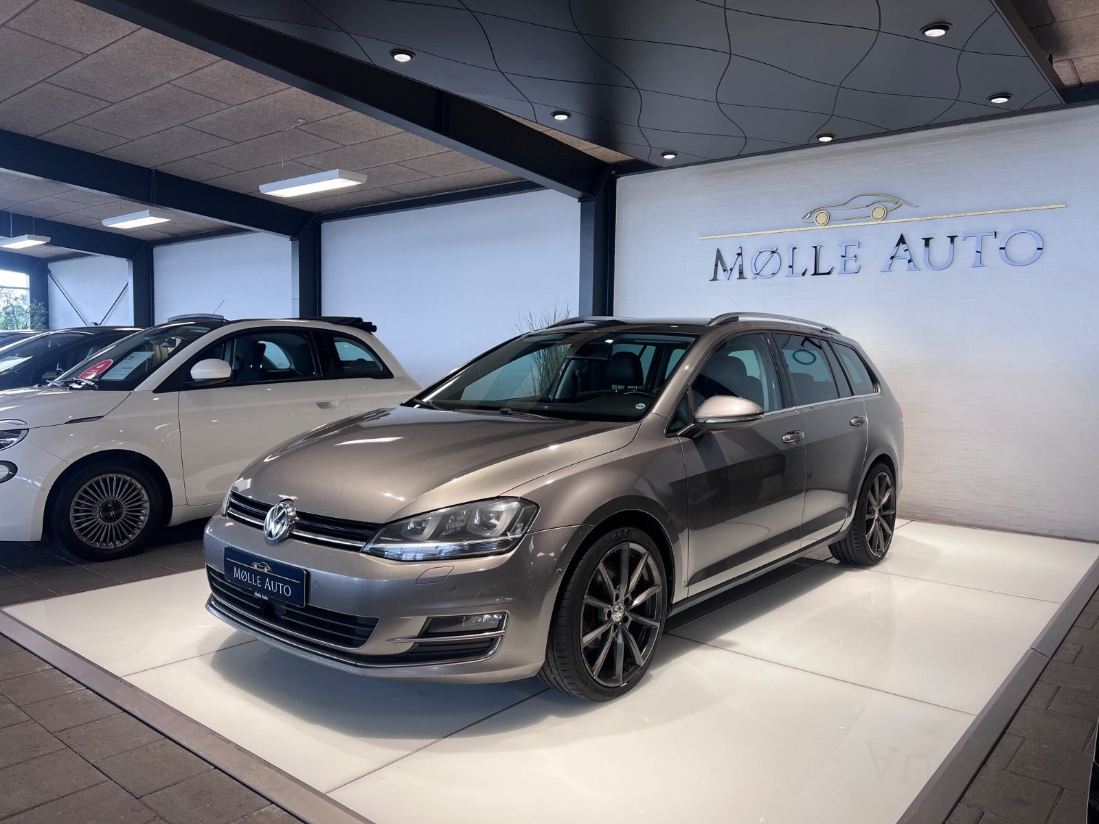 Billede af VW Golf VII 2,0 TDi 150 Highline Variant DSG BMT