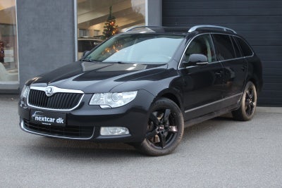 Skoda Superb 3,6 FSi Elegance Combi DSG 4x4 5d