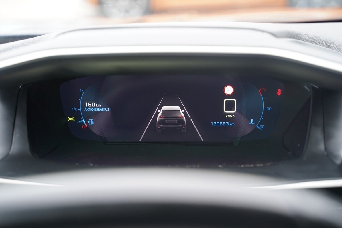 Billede af Peugeot 2008 1,5 BlueHDi 100 Allure Pack
