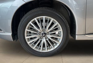 Mitsubishi Outlander PHEV Intense CVT 4WD