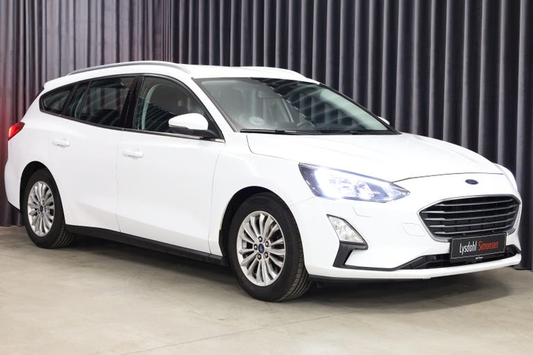 Ford Focus EcoBlue Titanium Business stc. aut.