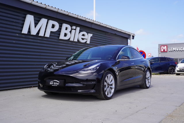 Tesla Model 3  Long Range AWD