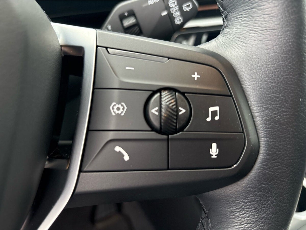 BMW iX1 eDrive20 X-Line billede 24