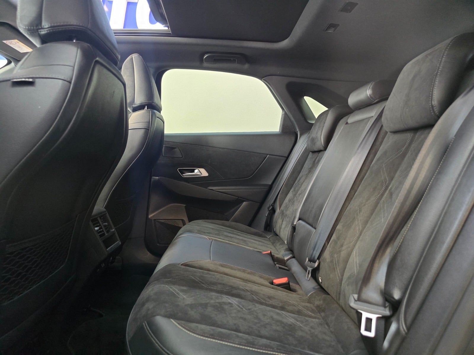 Billede af DS DS 7 CrossBack 1,6 PureTech 180 Prestige EAT8