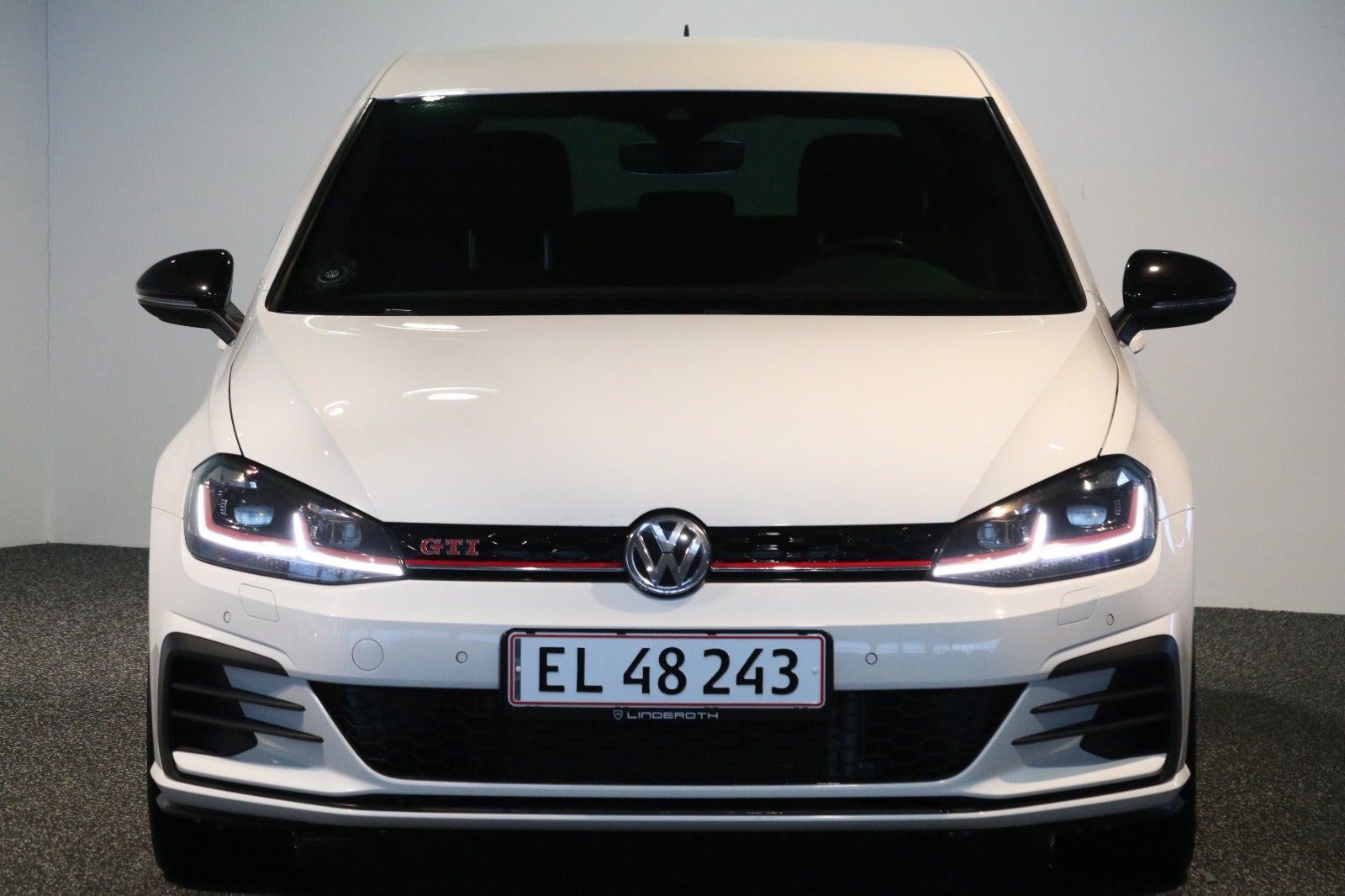 VW Golf VII 2,0 GTi Performance DSG 5d - 3