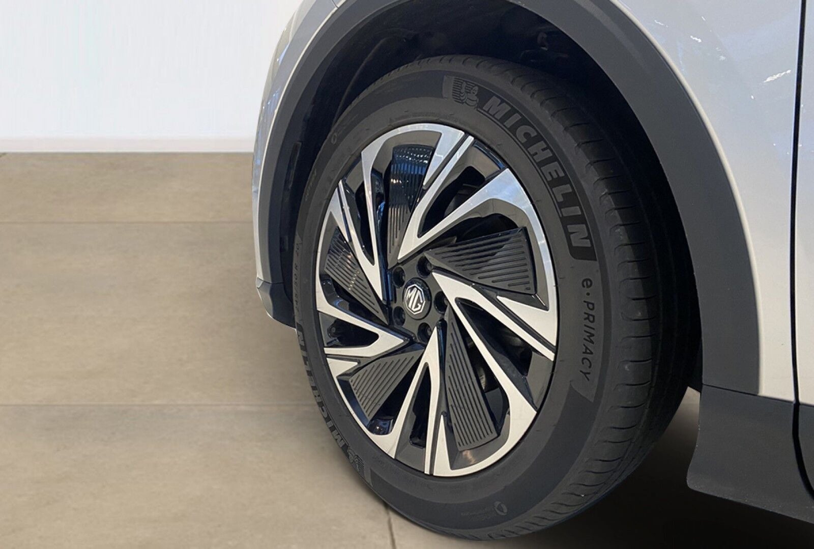 MG MGS6 Luxury Performance AWD