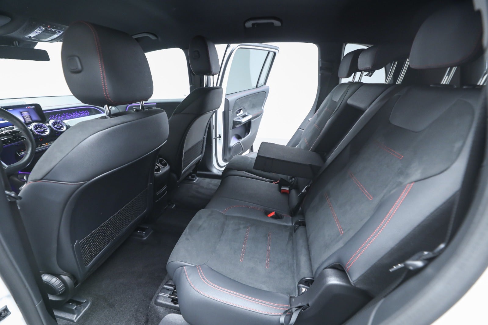 Mercedes-Benz EQB 250+ (5/8)