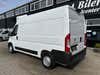 Peugeot Boxer 330 BlueHDi 140 L2H2 Premium thumbnail