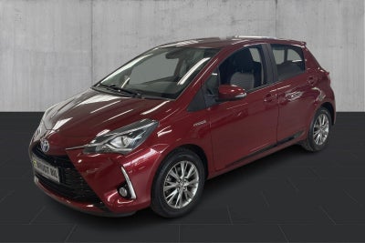 Toyota Yaris 1,5 Hybrid H2 Exclusive e-CVT Benzin aut. Automatgear modelår 2017 km 37900 ABS airbag 
