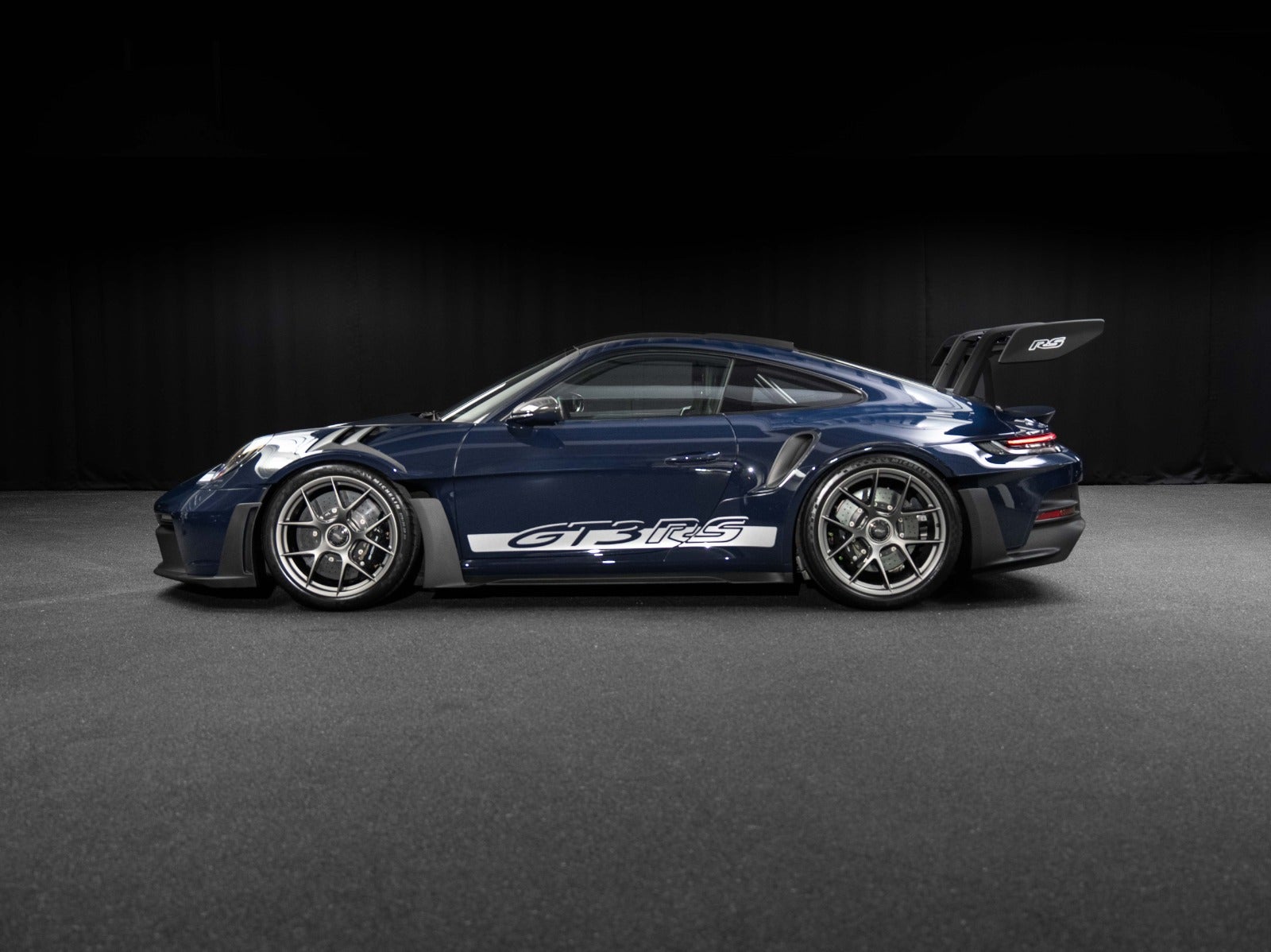 Gallery image 3 of 17