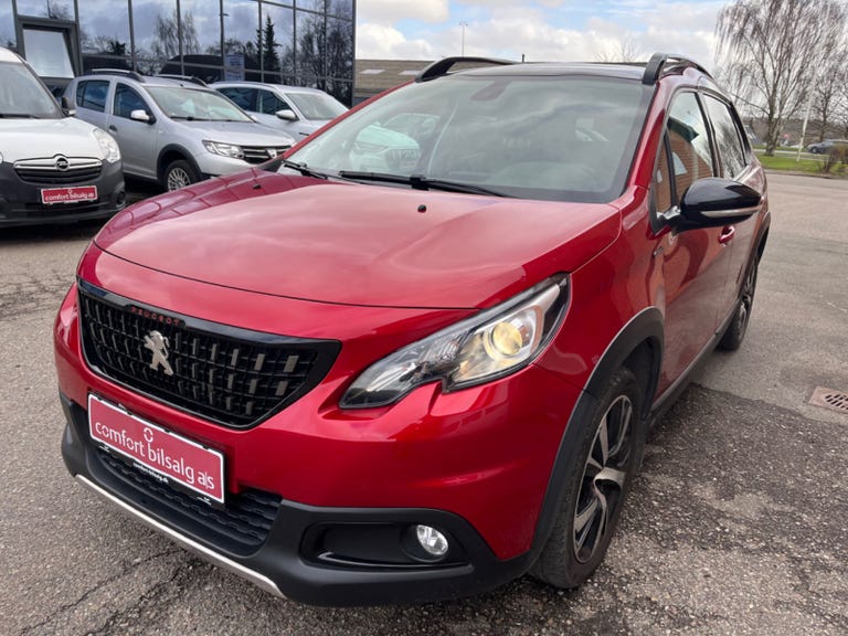 Peugeot 2008 BlueHDi 120 GT Line Sky