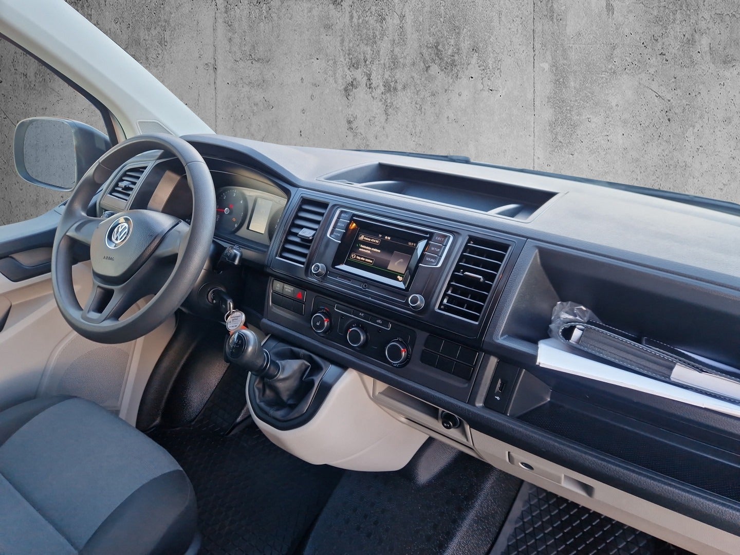 Billede af VW Transporter 2,0 TDi 114 Kassevogn kort BMT