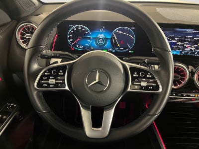 Mercedes EQB300 Progressive 4Matic Van