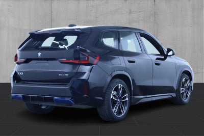 BMW iX1 xDrive30 M-Sport BMW iX1 xDrive30 M-Sport - 3