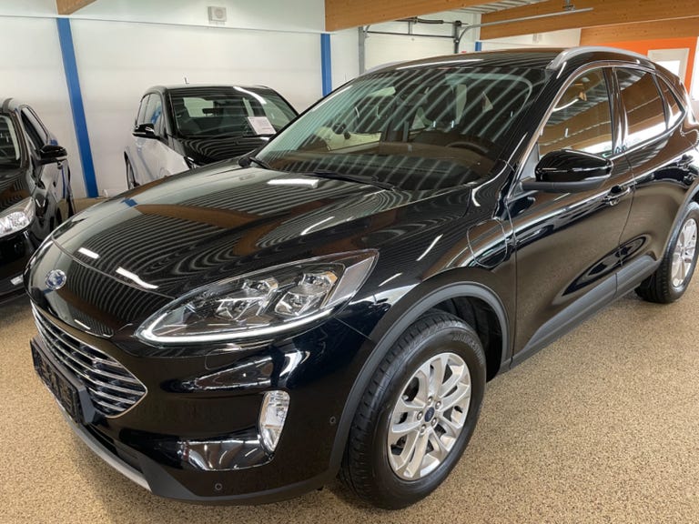 Ford Kuga PHEV Titanium X CVT