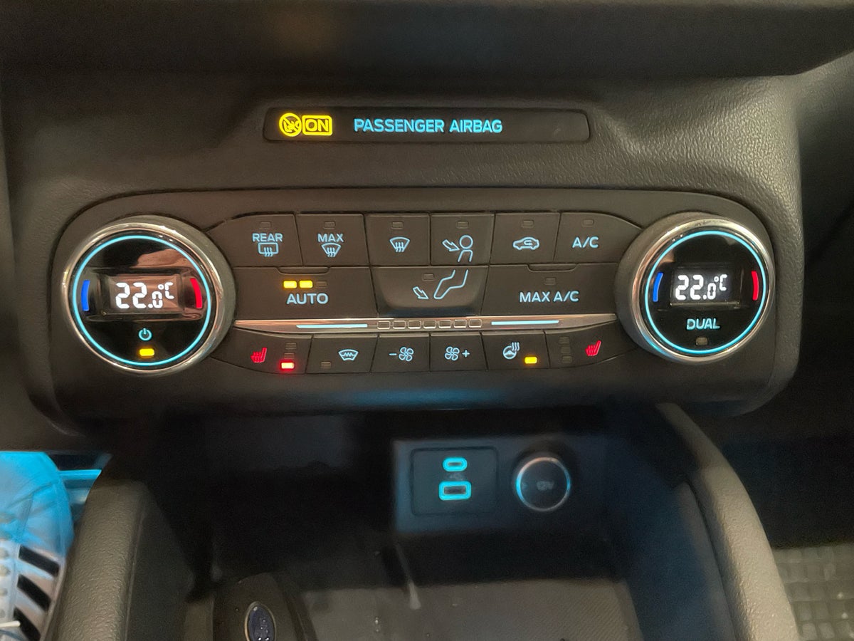 Ford Kuga PHEV ST-Line X CVT billede 9