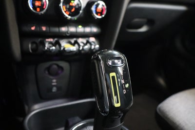 MINI Cooper SE Classic Trim