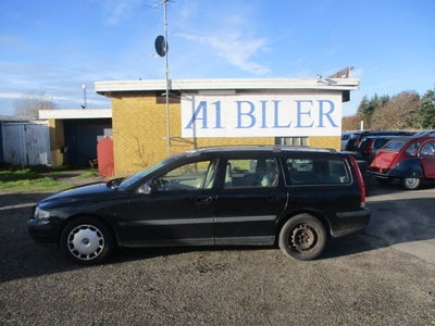 Volvo V70 2,4 140 Business Benzin modelår 2002 km 380000 træk ABS airbag,  bemærk bilens pris er med