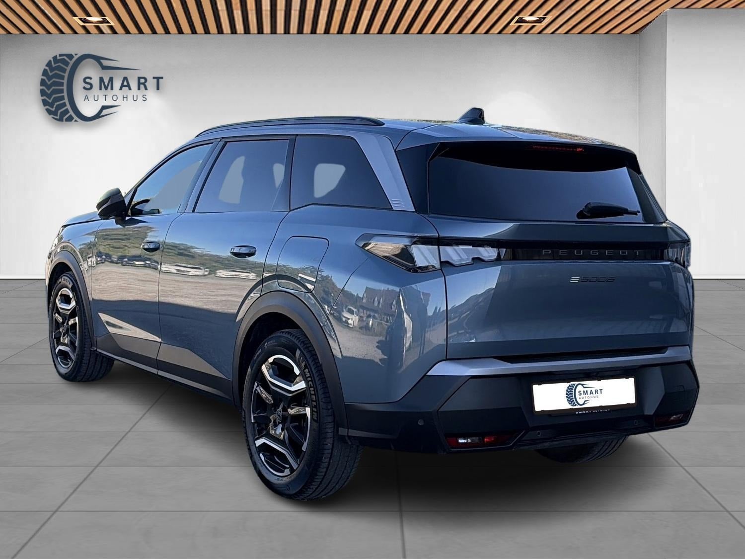 Billede af Peugeot e-5008 77 Allure Pack 7prs