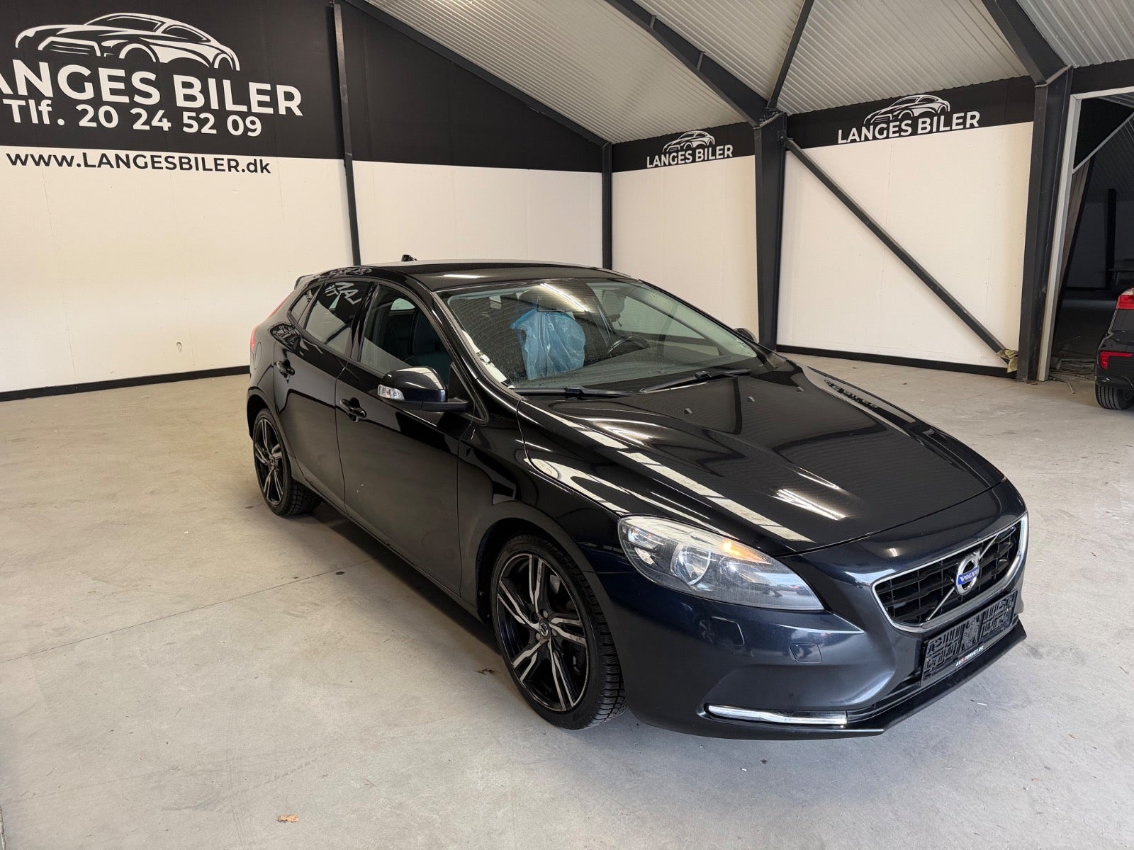 Volvo V40 D4 190 Kinetic aut. - Find den hos Langes Biler i Silkeborg