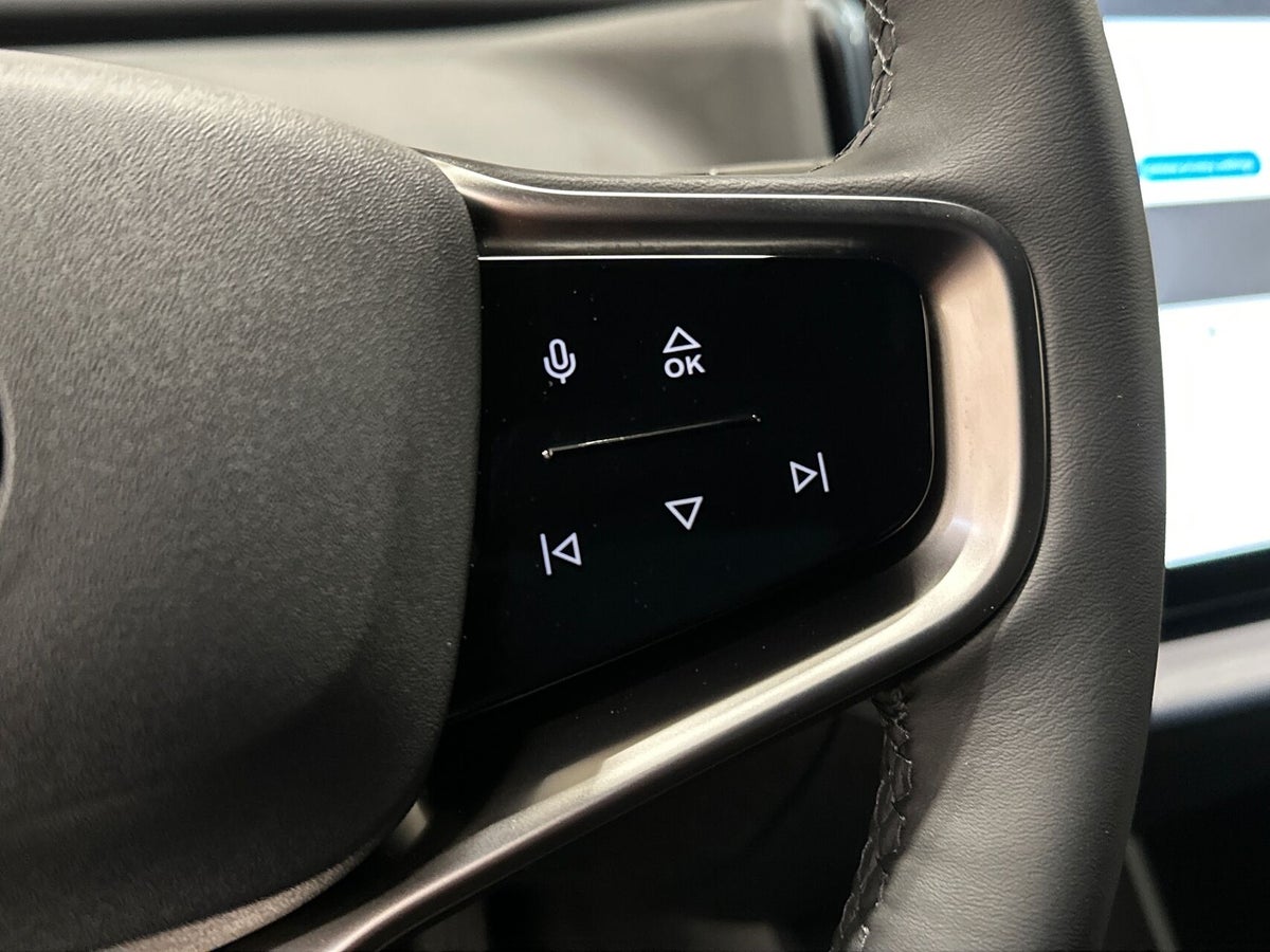 Volvo EX30 Extended Range Core billede 18