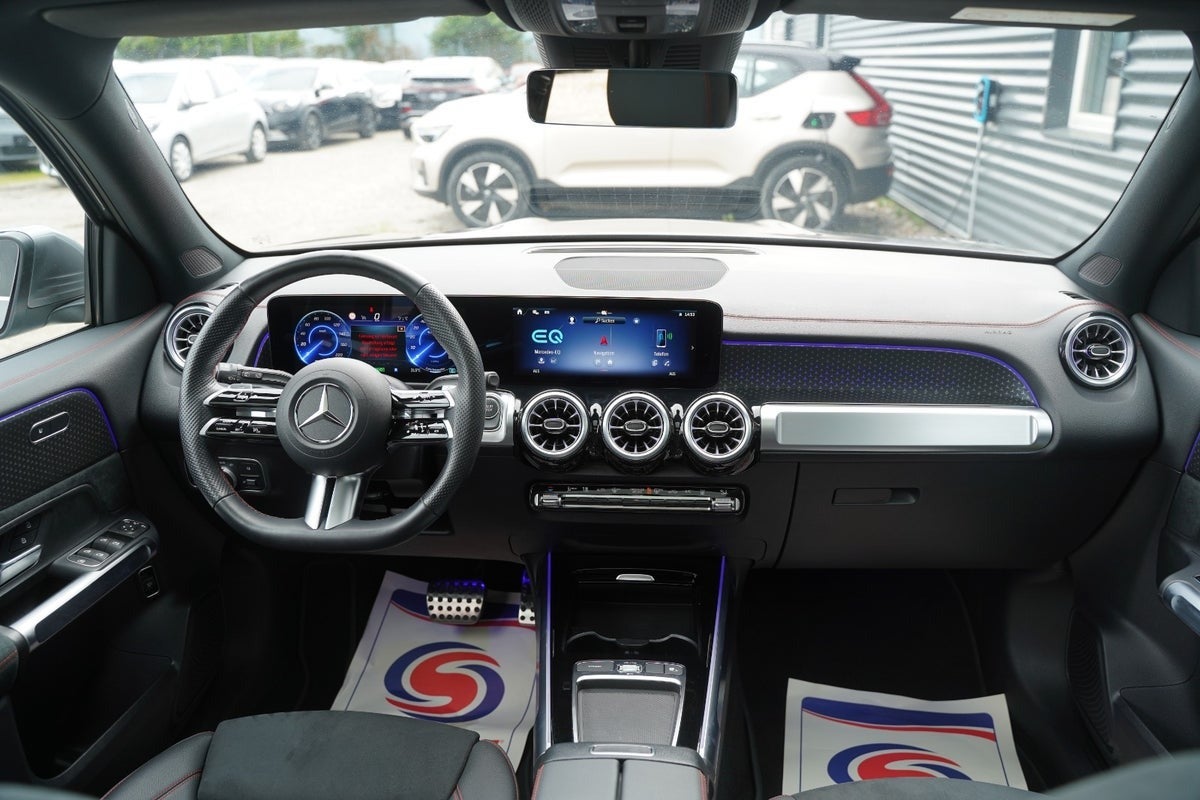 Billede af Mercedes EQB300  AMG Line 4Matic