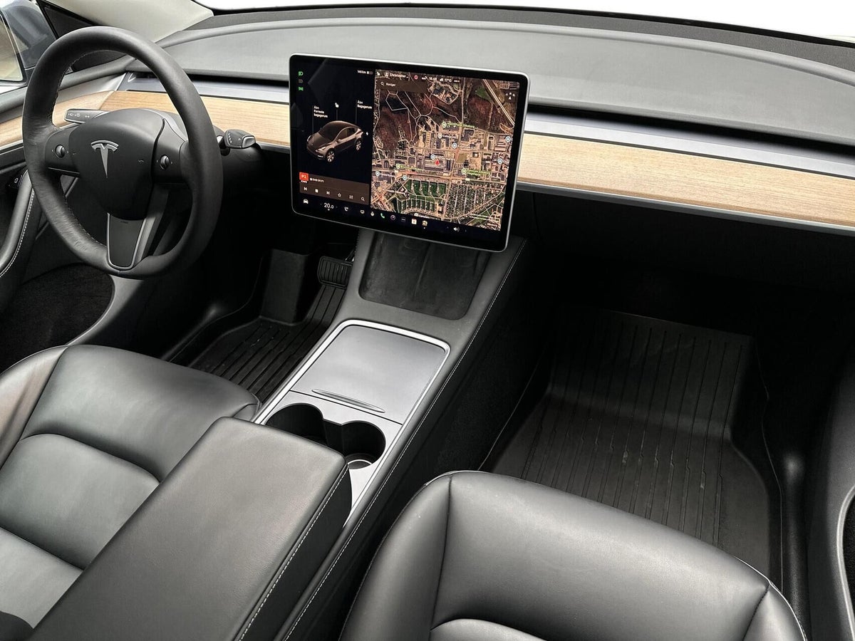 Tesla Model Y Long Range AWD billede 10