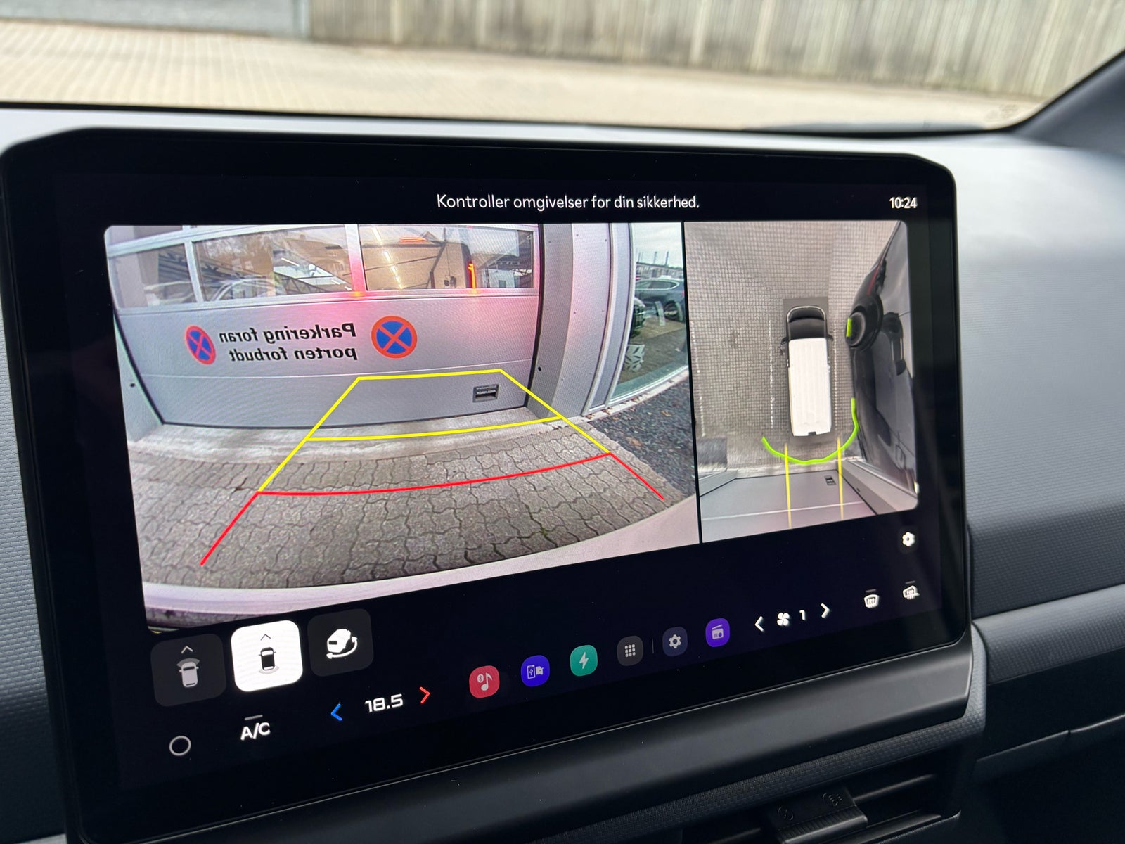 Kia PV5 Long Range Work Pro