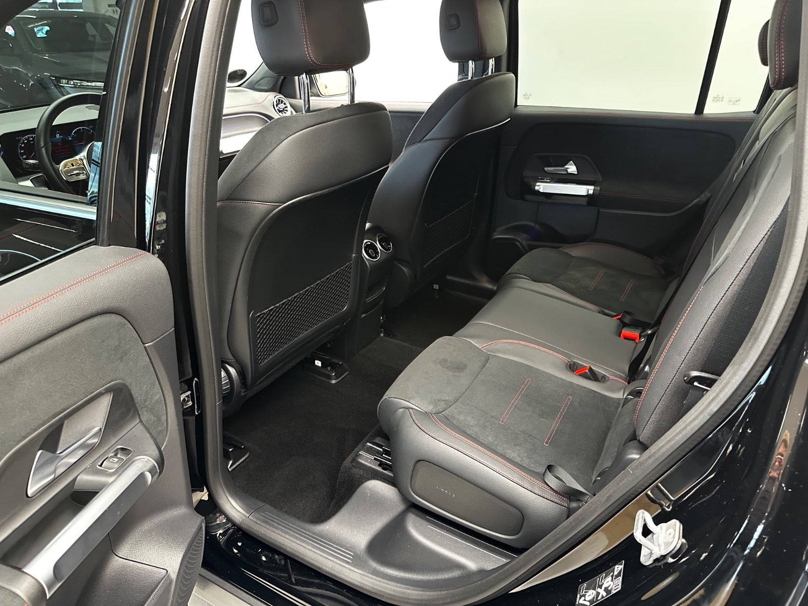 Billede af Mercedes EQB350  4Matic