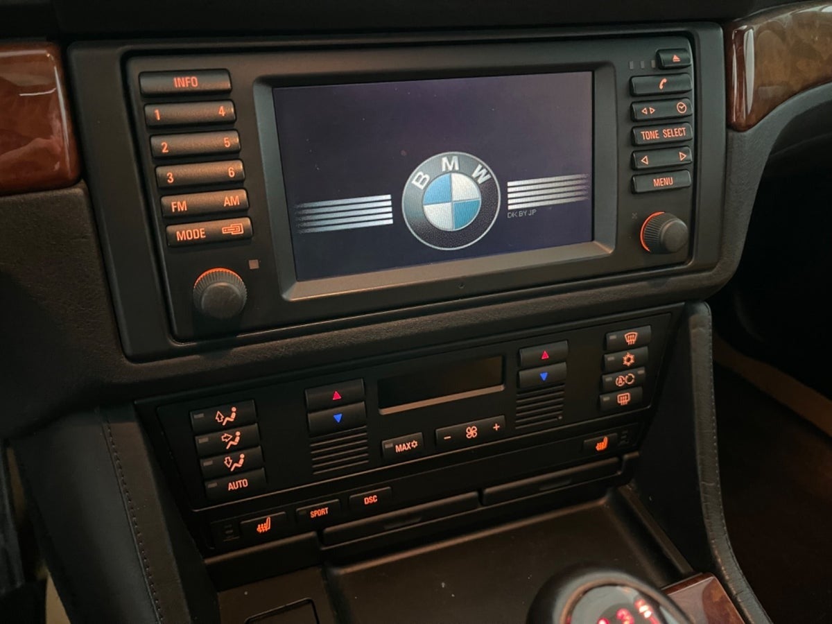 BMW M5 2000