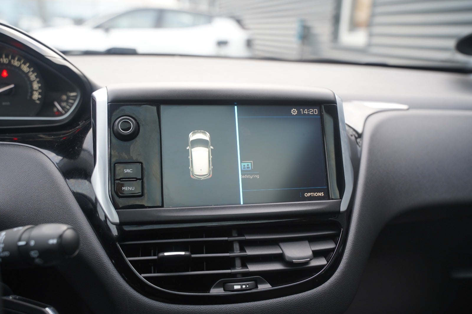 Billede af Peugeot 208 1,5 BlueHDi 100 Like Sky