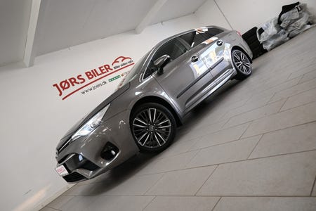 Toyota Avensis VVT-i T2 Selected Touring Sports MDS
