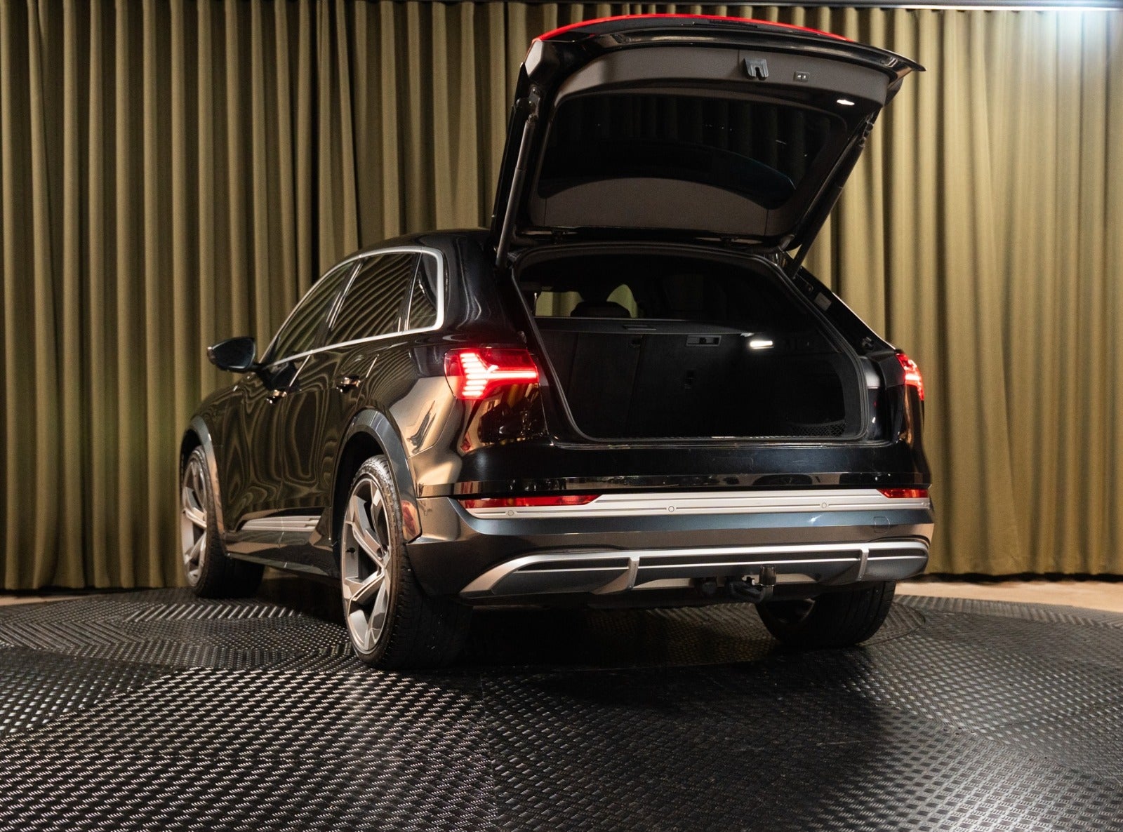 Billede af Audi e-tron S  quattro