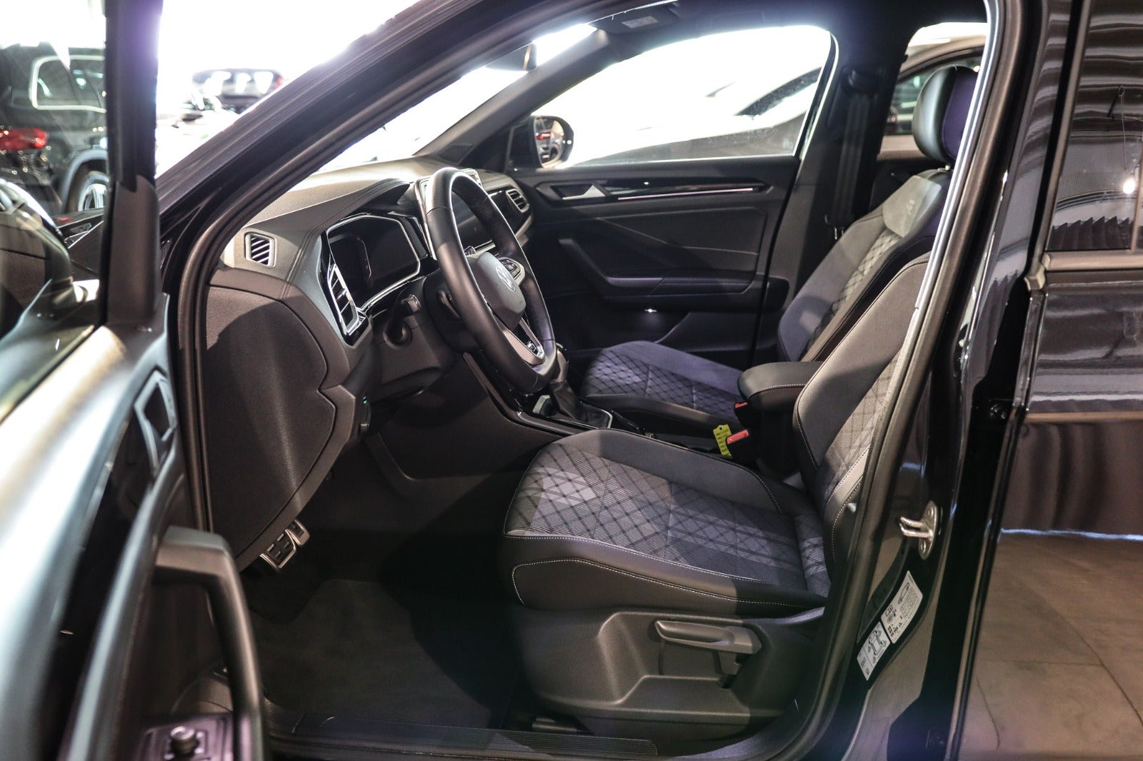 Billede af VW T-Roc 1,5 TSi 150 R-line Edition DSG