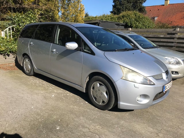Mitsubishi Grandis 2,0 DI-D Intense