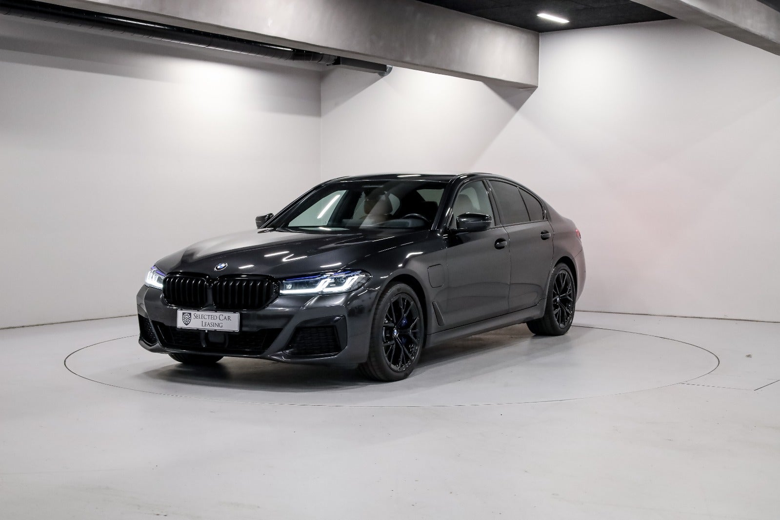 BMW 545e 3,0 M-Sport+ xDrive aut.
