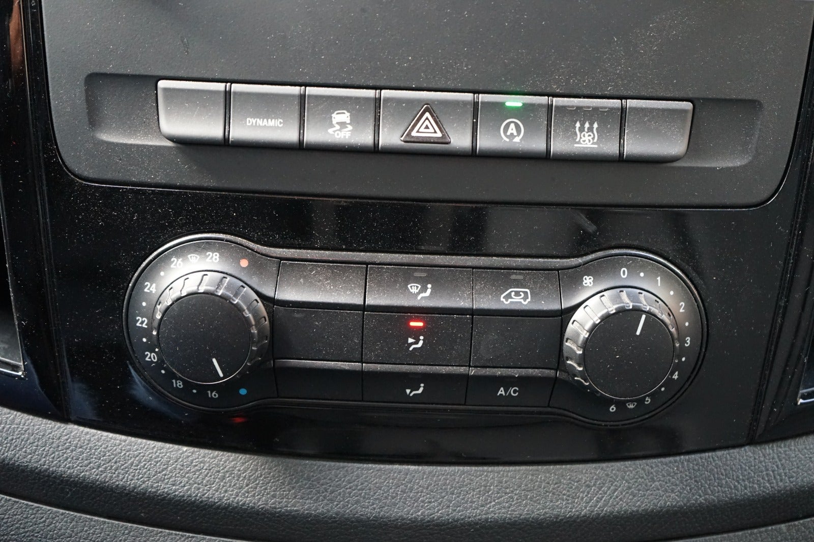 Billede af Mercedes Vito 114 2,0 CDi Kassevogn aut. L RWD