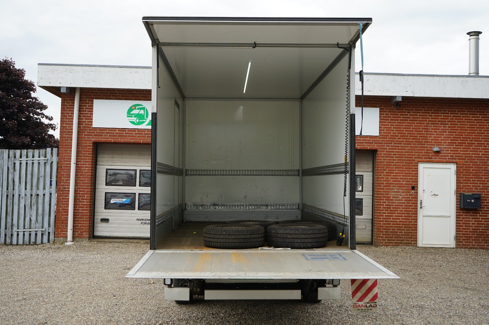 Billede af Mercedes Sprinter 316 2,2 CDi Alukasse m/lift