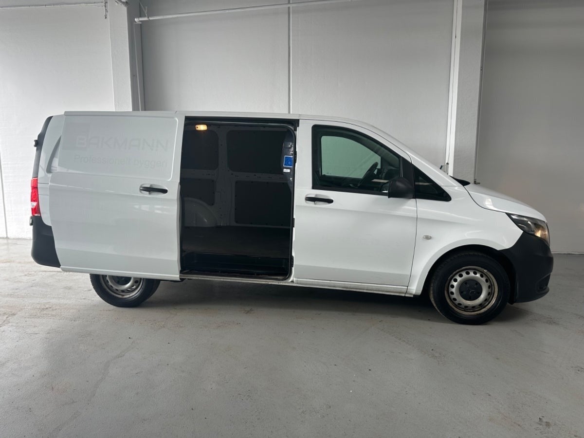 Billede af Mercedes Vito 114 2,2 CDi Kassevogn aut. L