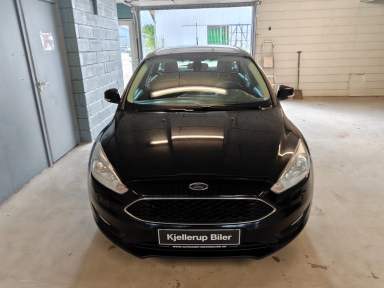 Ford Focus SCTi 125 Titanium stc.
