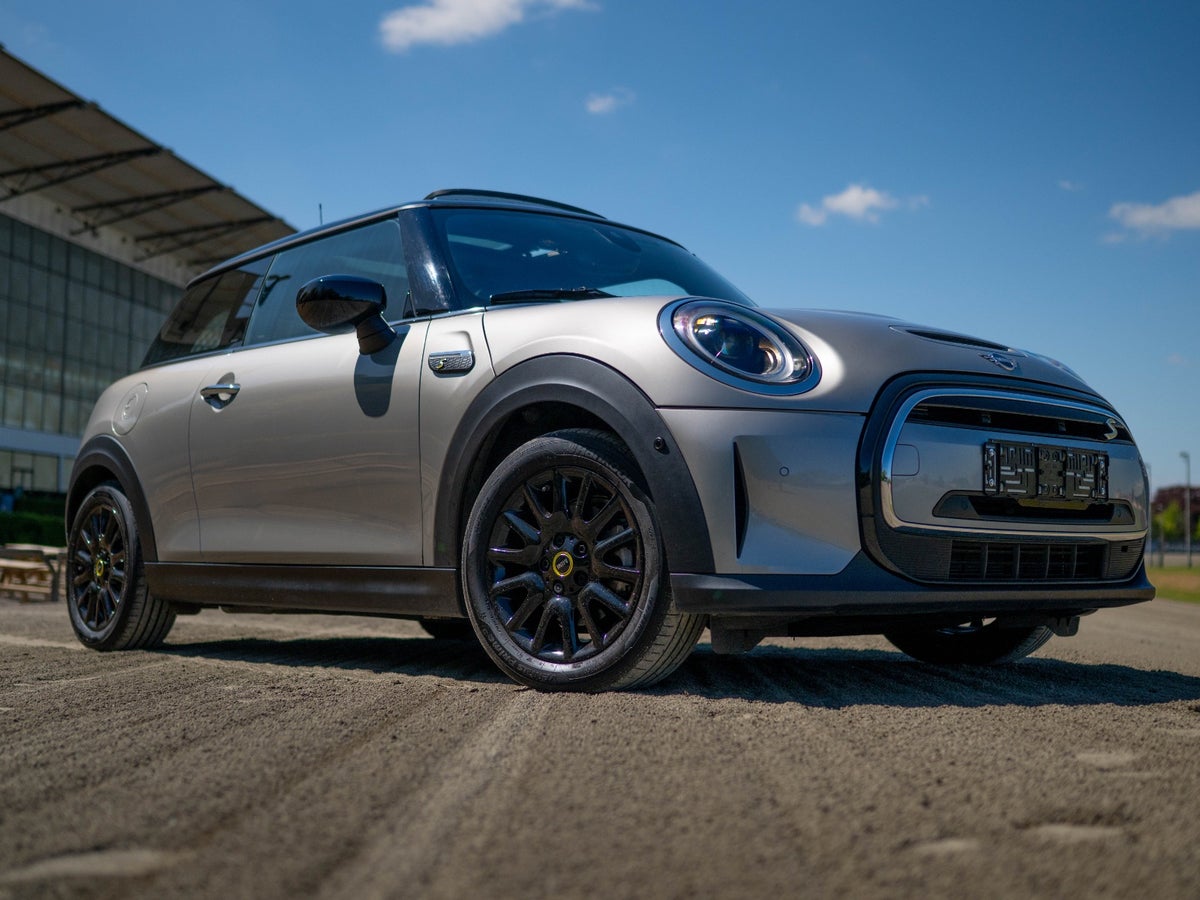 2023 MINI Cooper SE