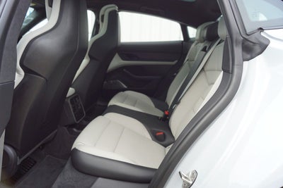 Porsche Taycan Turbo S Performance+